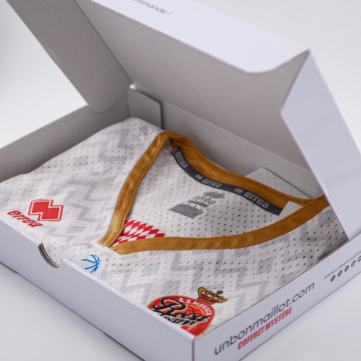 A box de camisolas mistério de Basquetebol para mulher 👩 👕