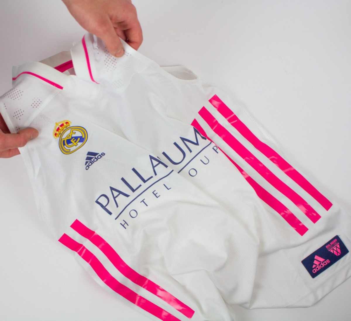 A box de camisolas mistério de Basquetebol para mulher 👩 👕